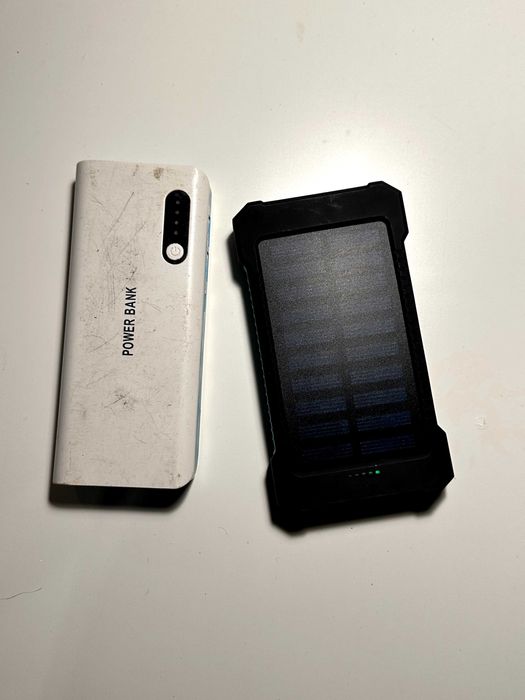 2 Baterii externe