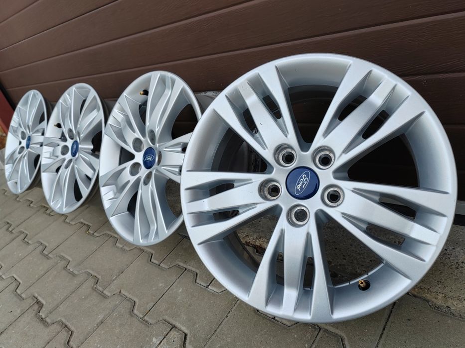 Jante R16 5x108 Ford Focus 2 3 4 MONDEO C-MAX S-MAX Galaxy 

Jantele a