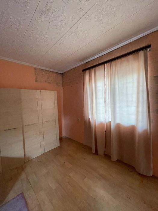 Сдам дом 1 комнатный в районе тастака