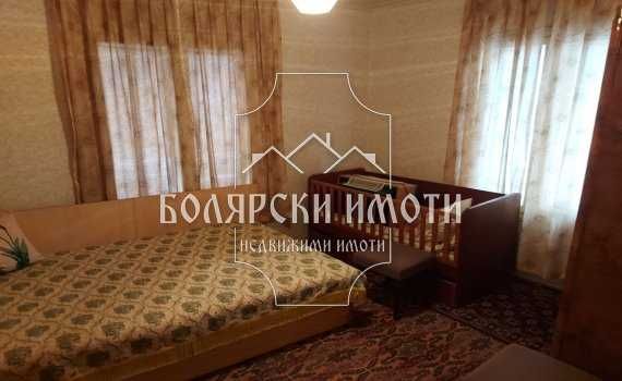 Продава се Къща в с. Велчево, Област Велико Търново - 130 кв.м за 585 €/кв.м - Снимка #12