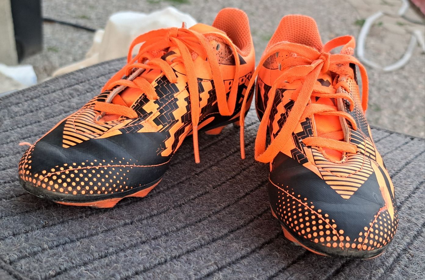 Adidas футболни бутонки