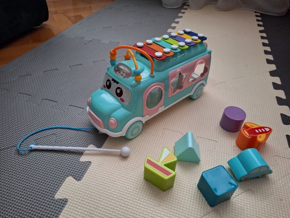 Masina cu xilofon si sortare