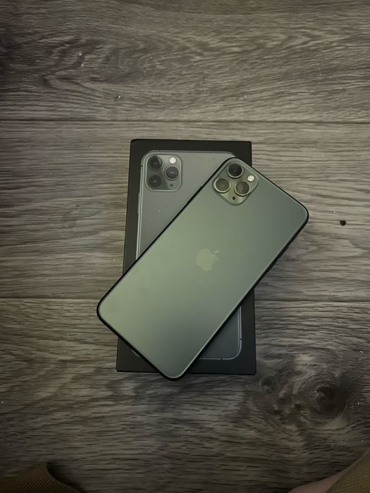 Продаю ацфон 11 про макс