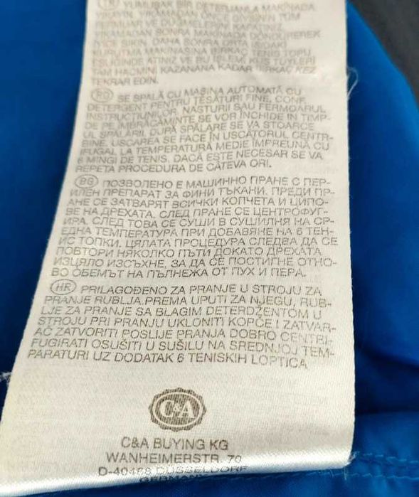 Geacă bărbătească călduroasă pentru iarnă