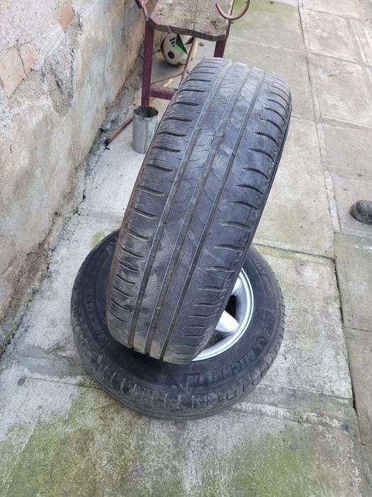 Se vând jante aluminiu r15 mercedes c220 w203