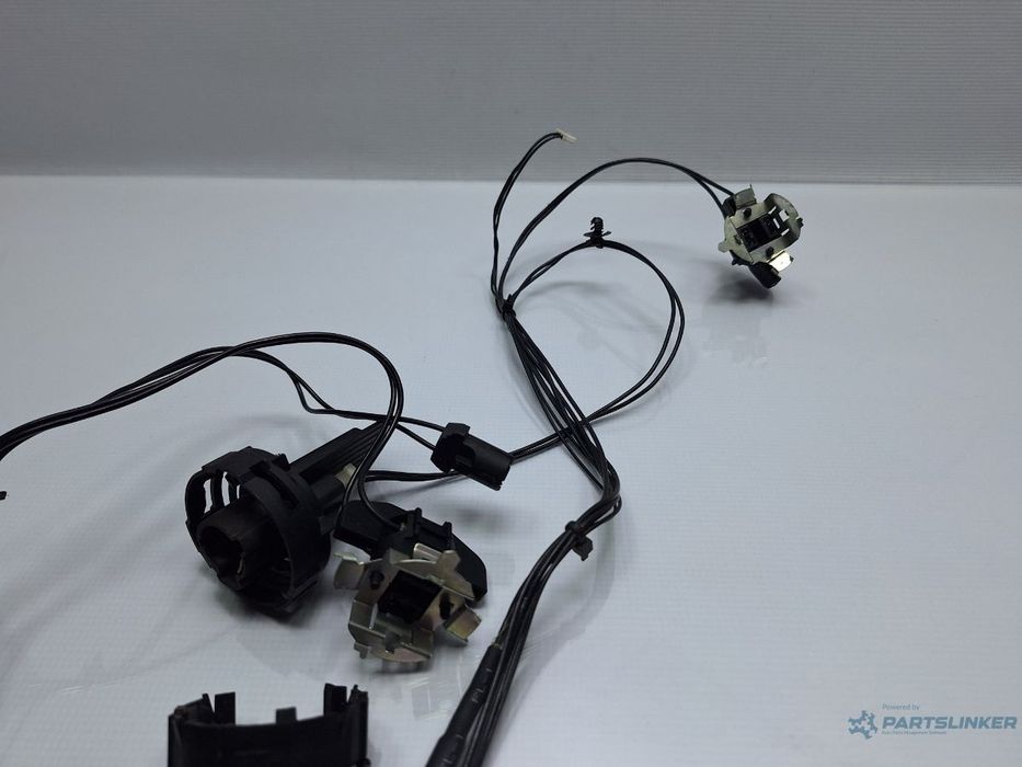 Instalatie electrica far halogen VOLKSWAGEN JETTA IV 162, 163, AV3, AV2 2009 - > TDI CAYC 5C7941005A