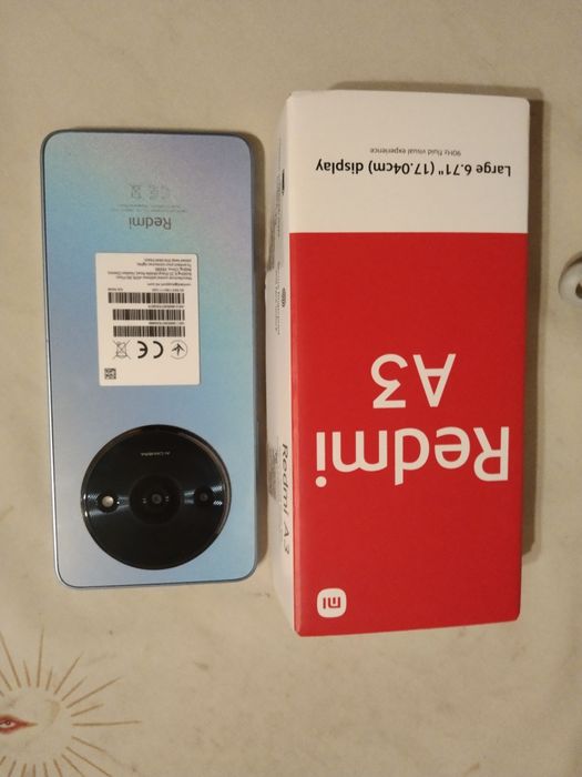 Vănd telefon REDMI A 3 nou sigilat