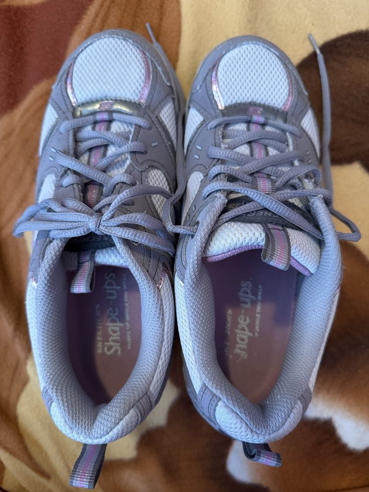 Обувки Skechers Shape-Ups