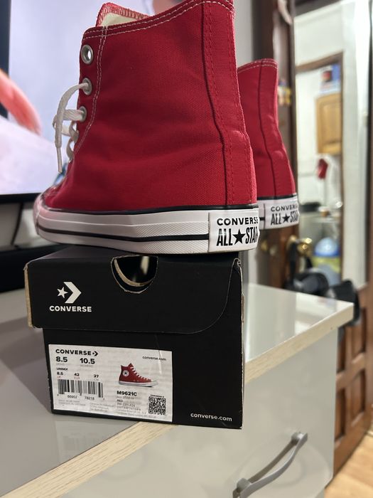 Vand Converse marimea 42 (27 cm)