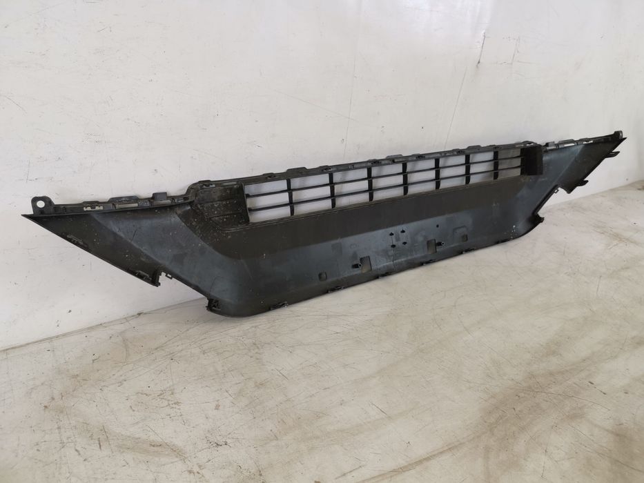 Долна решетка Тойота Рав 4 / Toyota Rav 4 Оригинална, в добро състояни