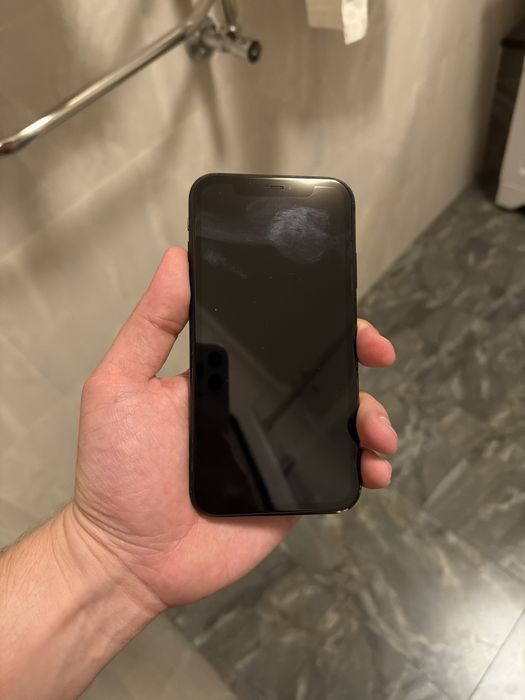 Продам iphone Xr 64 gb