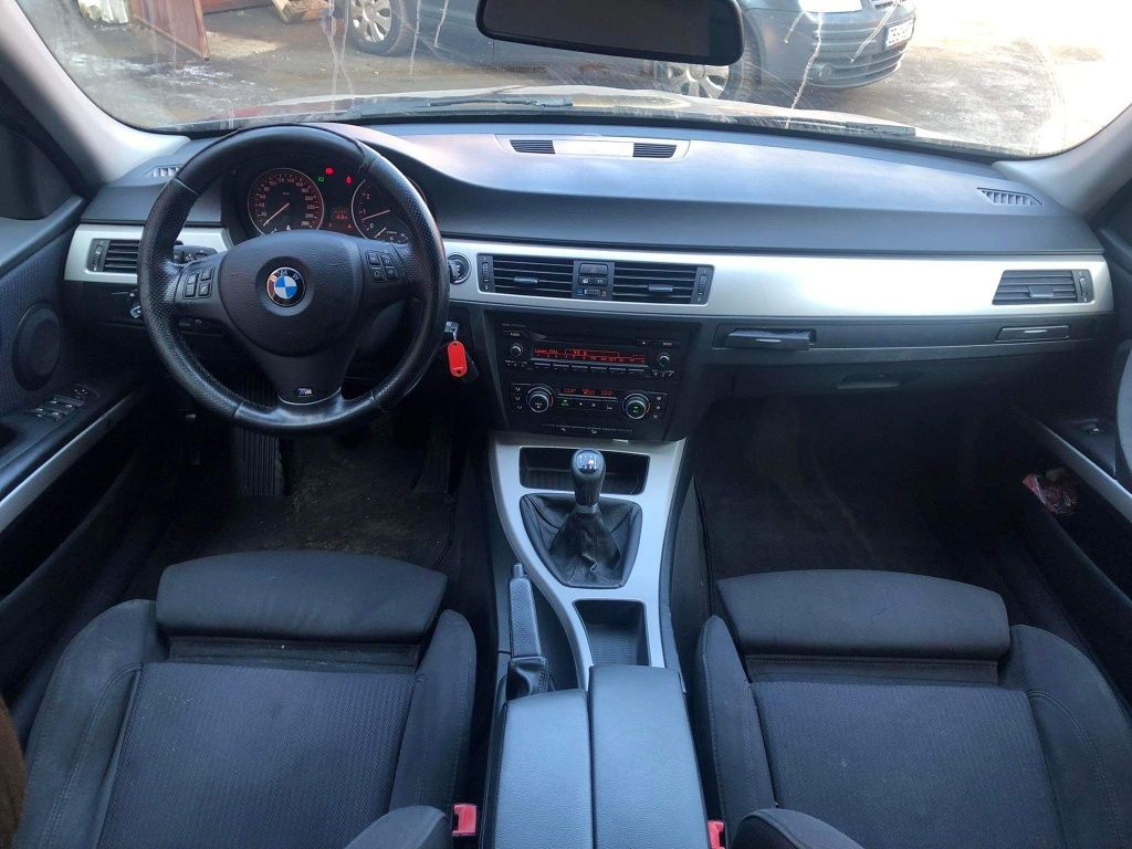 BMW E91 325Xi 218кс N53 Facelift bixenon dynamic ръчка НА ЧАСТИ!