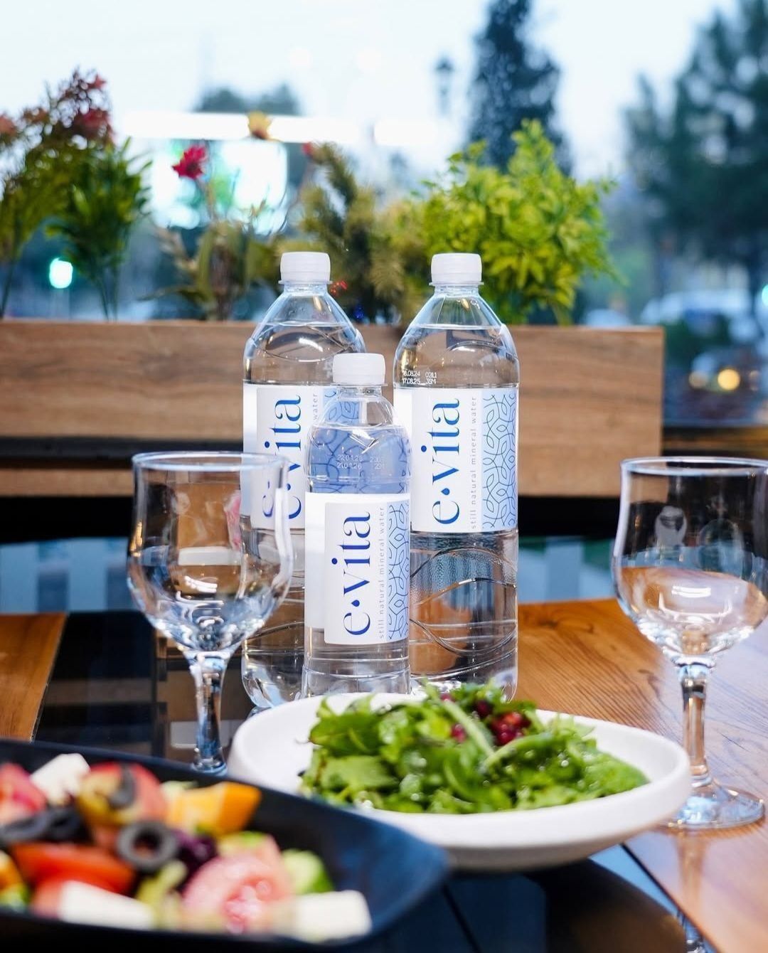 Evita 0.5 L gazli suvlariga buyurtma olamiz.