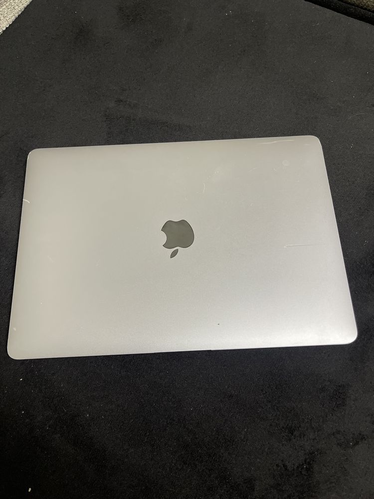 Macbook Pro late 2017 13”