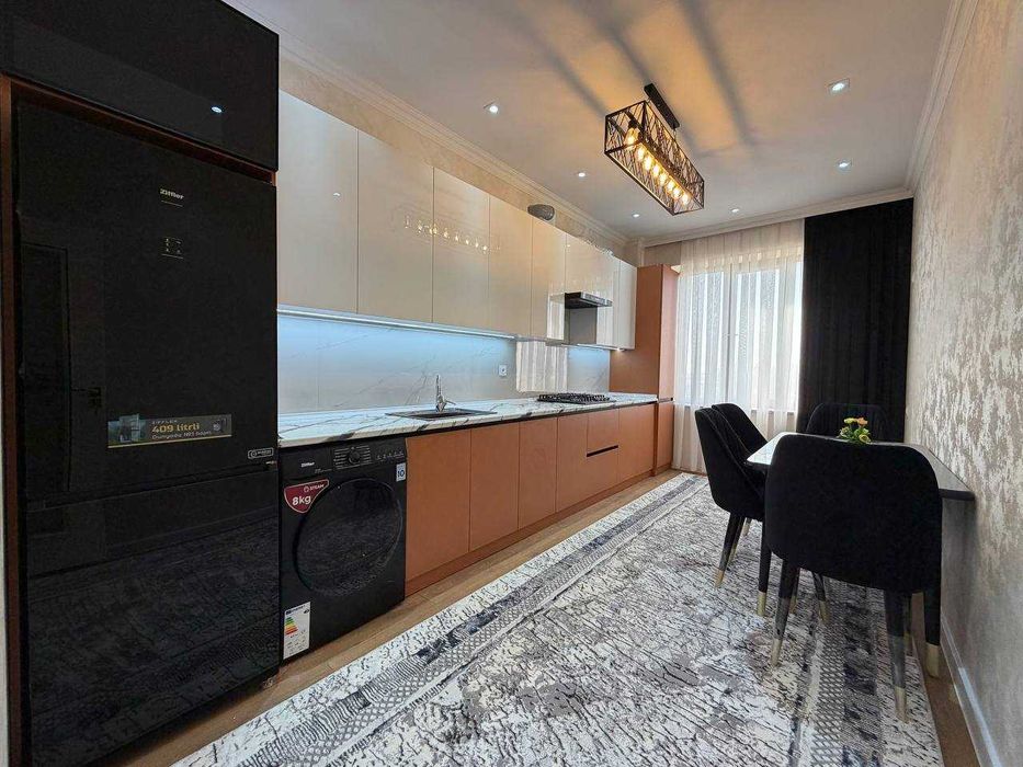 №3633.Продается 4х-комнатная квартира в Новостройке.