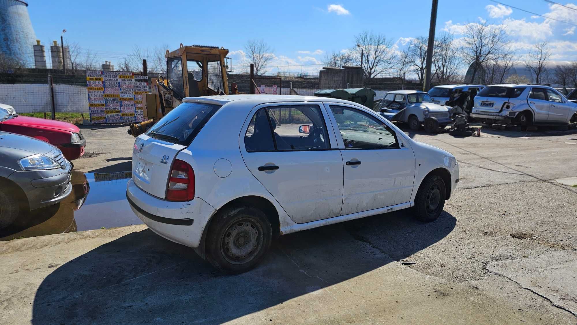 Dezmembrari / Dezmembrez Skoda Fabia 1.4 benzina cod motor AZE
