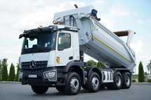 Mercedes-Benz AROCS 3246 / 8x4 / BASCULANTE / CHIP SPATE / RETARDER / FLAP HIDRO / ANVELOPE 100% / 2021 / EURO 6