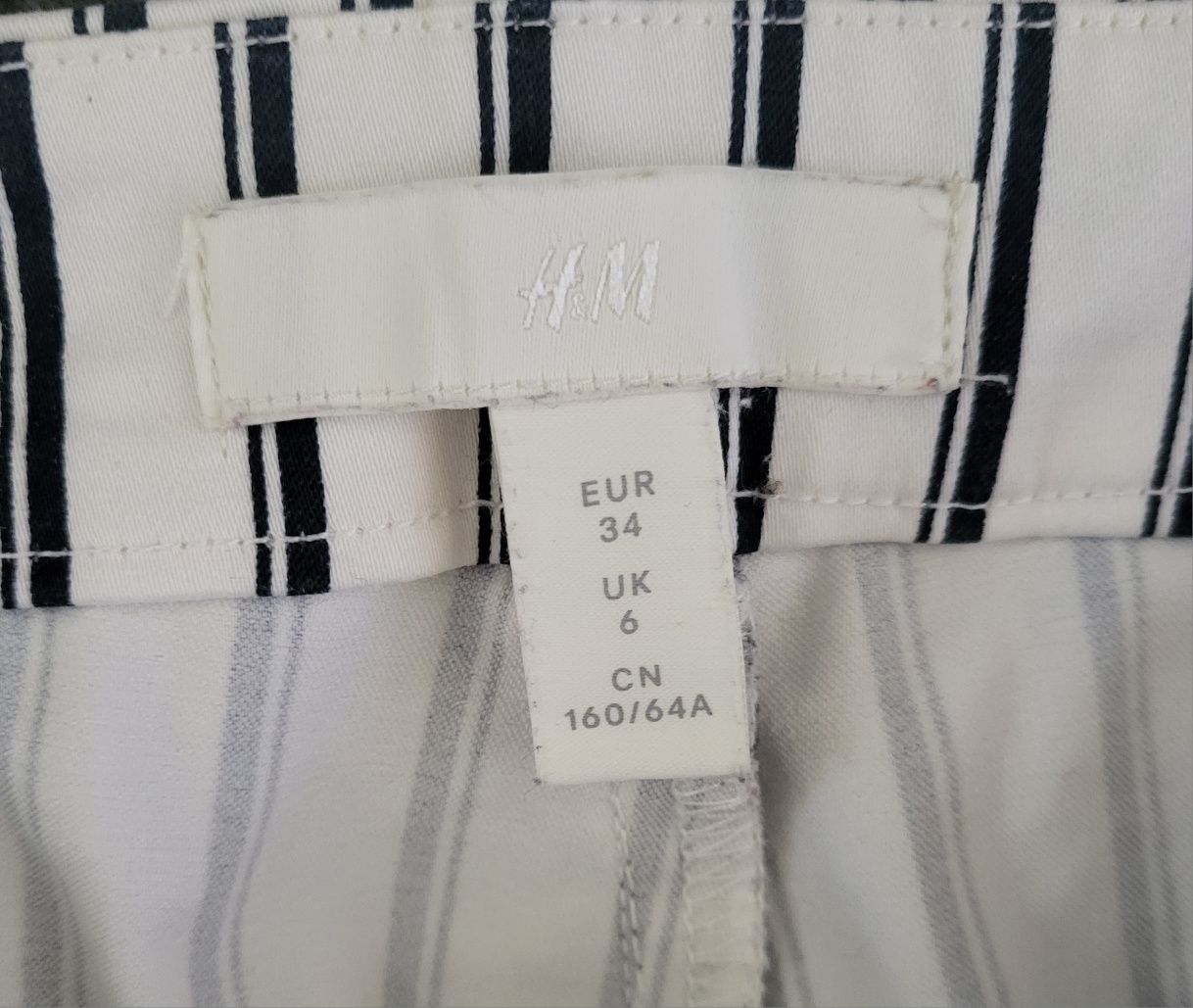 Pantaloni H&M marimea 34