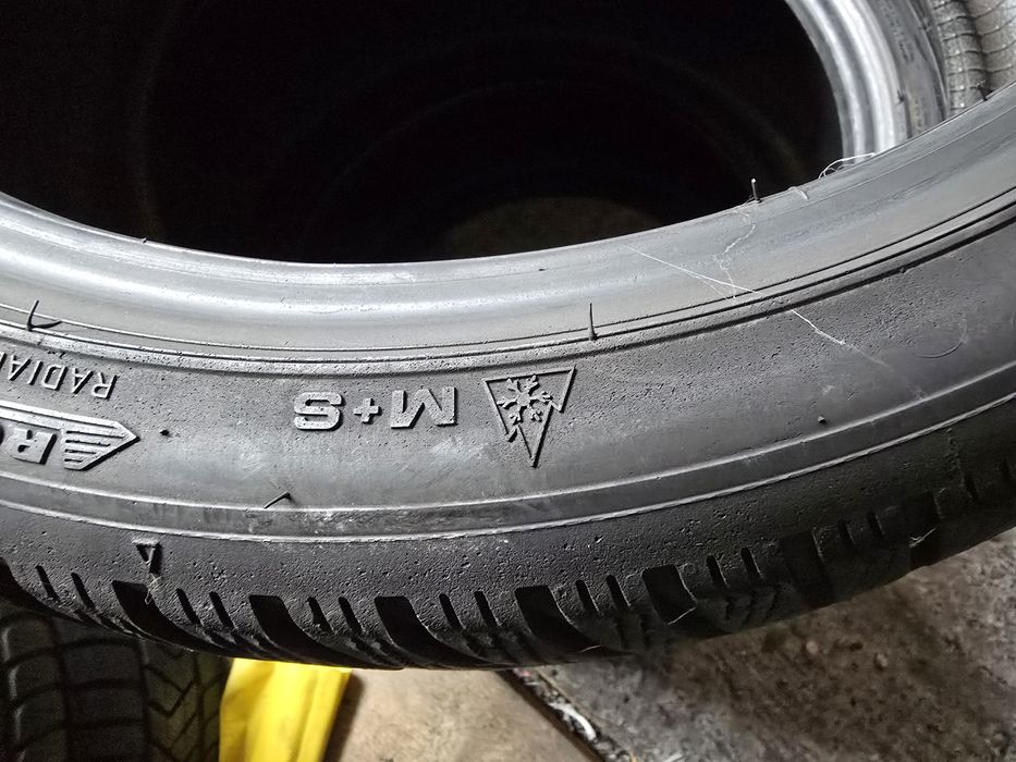 Dunlop 225/40 R18 92V MS iarnă