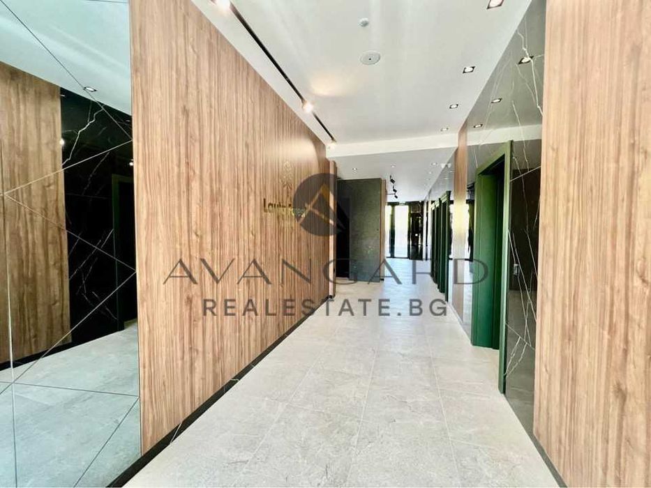 Продава се Двустаен апартамент в Пловдив, Център - 70 кв.м за 1827 €/кв.м - Снимка #8