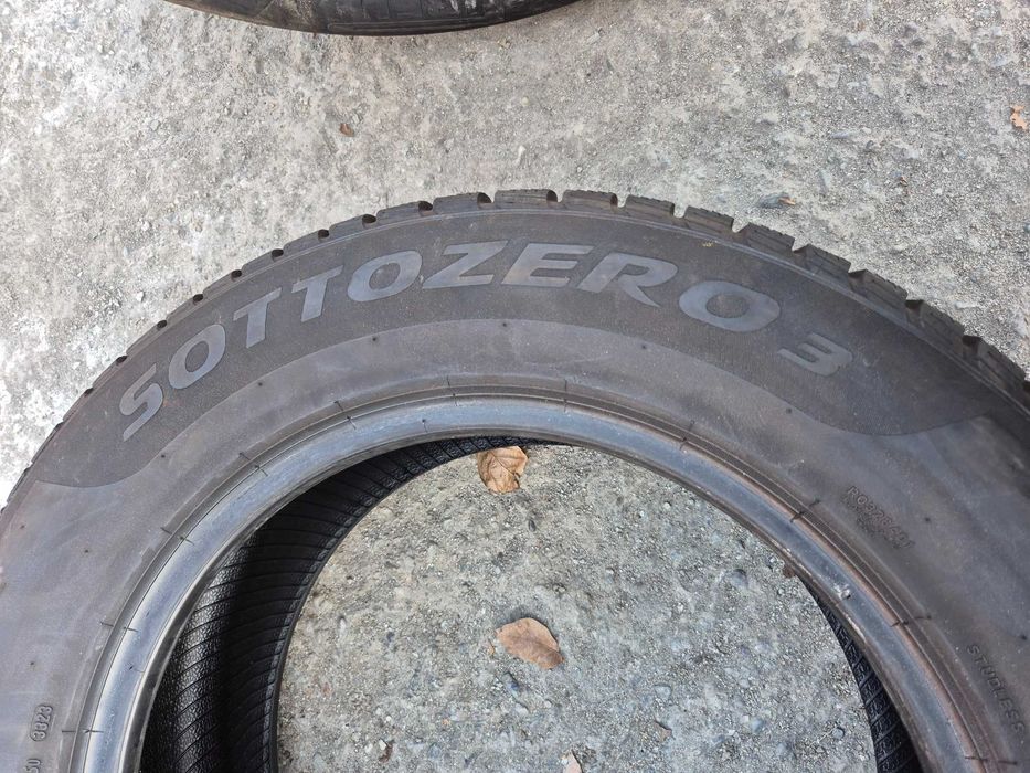 2 Anvelope IARNA - 215/60/16 - PIRELLI - Stare Foarte buna DOT 2023