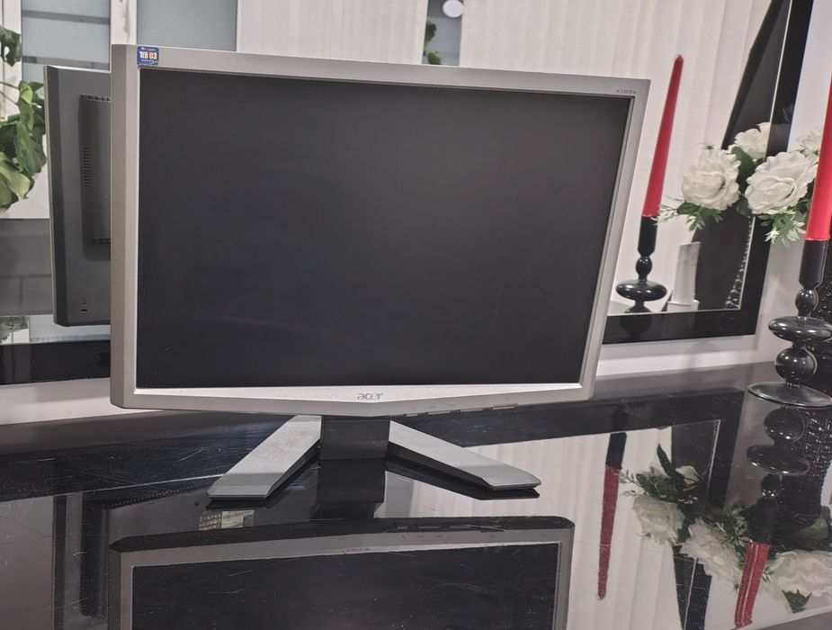Монитор Acer LCD
