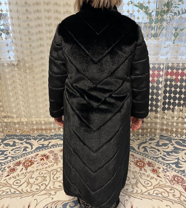 Экошуба сатылады. Новый. 50-48размерге келеді.