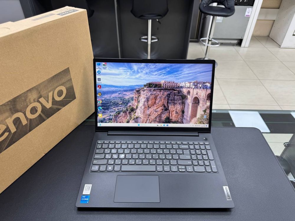 LENOVO V15 2024 ‼️ Core-i5 12-Pakaleniya 1235U Ozu-8GB 256-Ssd