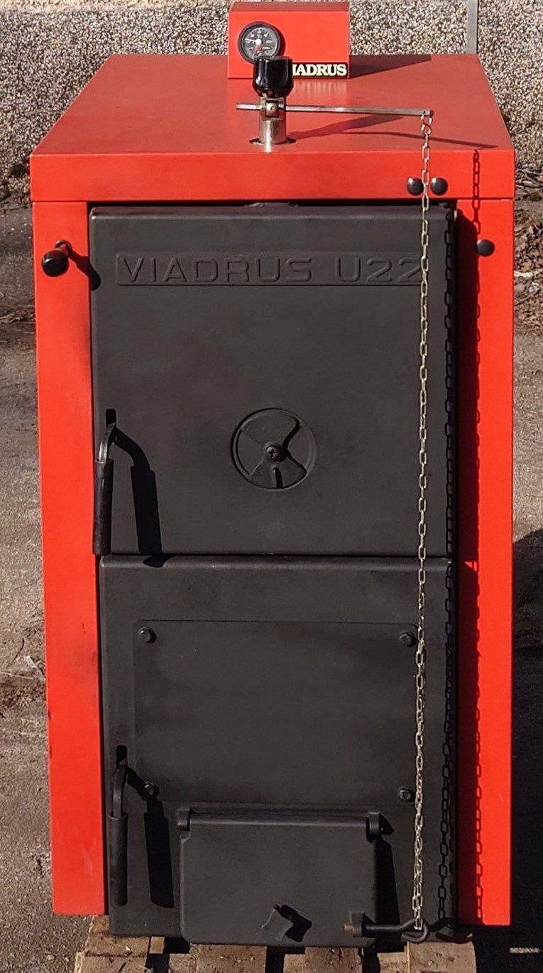 Чугунен котел на твърдо гориво Виадрус/ Viadrus U22 6C, 35 kW