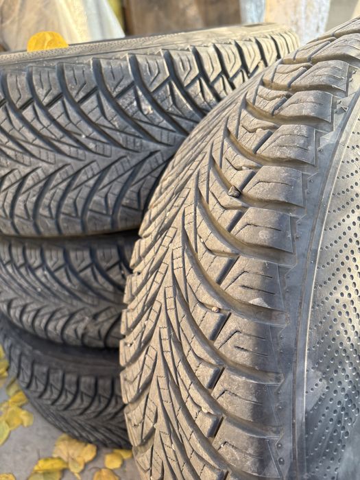 Комплект диски с шинами от Трекер 1