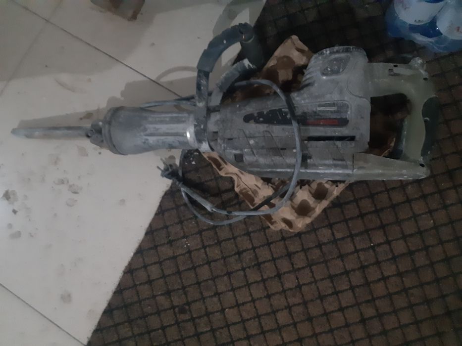 Отбойный молоток