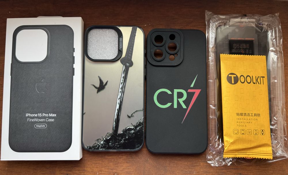 Set huse 3 + sticla protectie iPhone 15 Pro Max