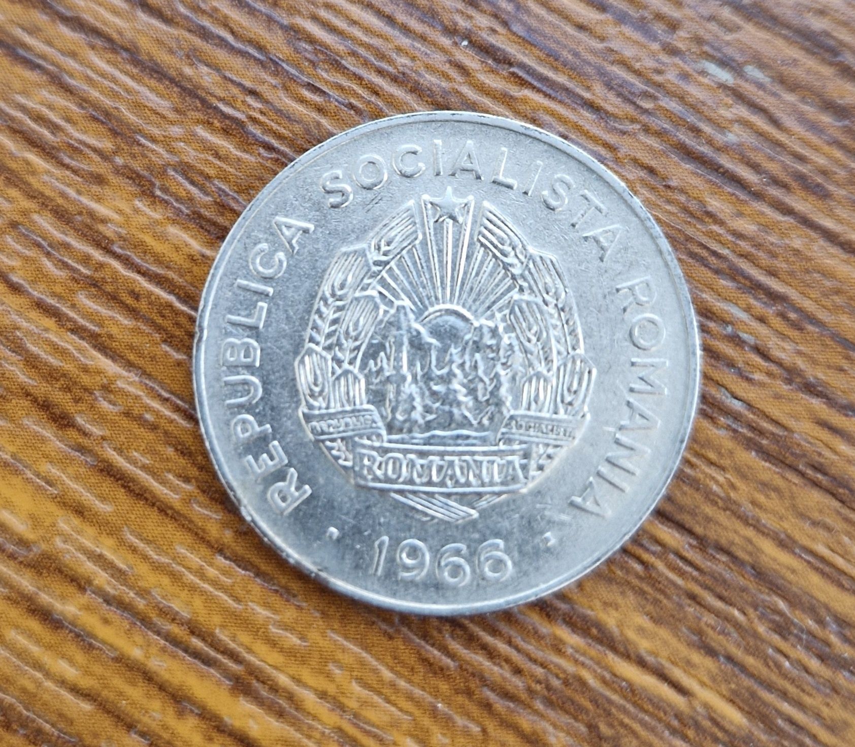 Vând moneda 25 bani anul 1966