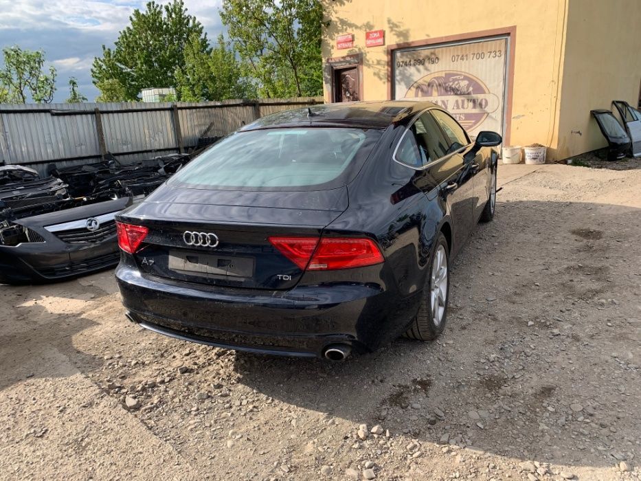 Dezmembrez / Dezmembrari / Piese / Accesorii Audi A8 d4 2012