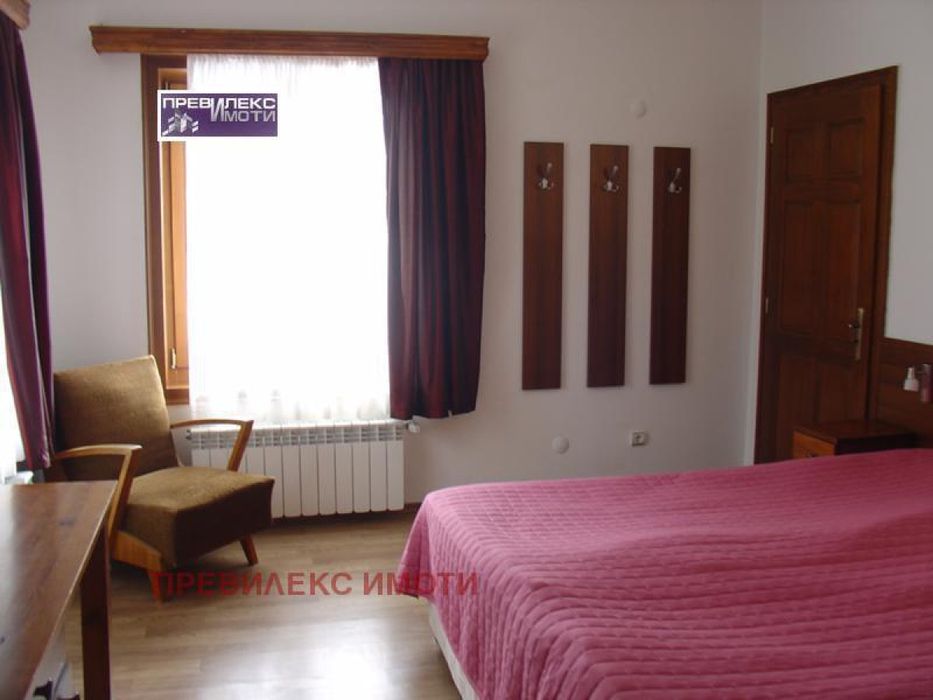 Продава се Къща в с. Богослов, Област Кюстендил - 480 кв.м за 486 €/кв.м - Снимка #3