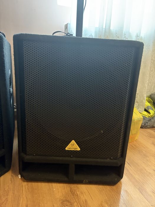 Sistem behringer, boxe pasive, basi, mixer dynacord