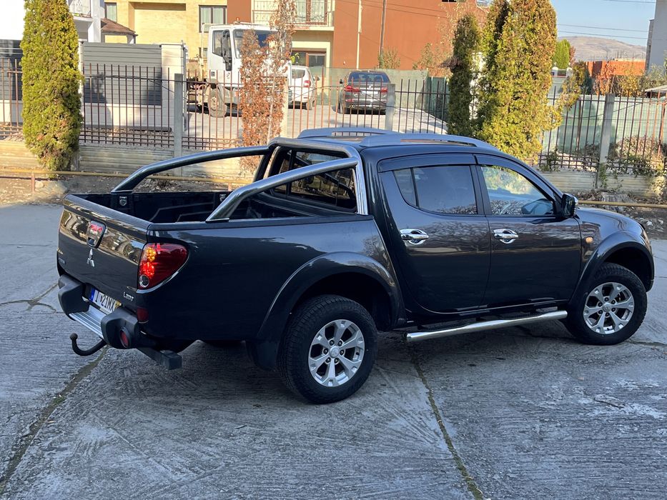 -Mitsubishi L200 2.5 178 CP- Import Germania