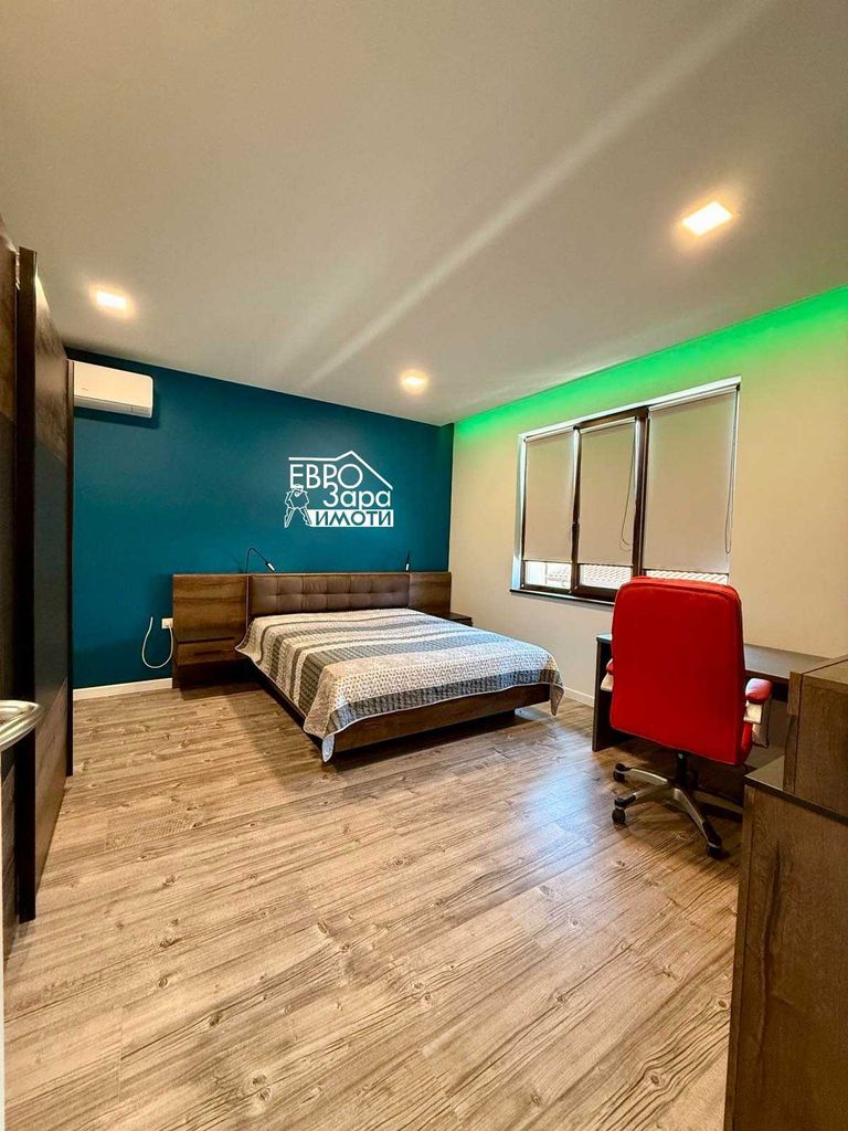 Продава се Къща в Стара Загора, Студентско градче - 220 кв.м за 2250 €/кв.м - Снимка #10