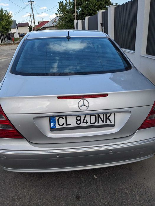 Mercedes- Benz E 240   Autoturism M1, M An 2002