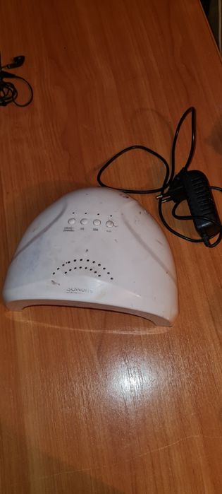 Продам Уф лампу для маникюра