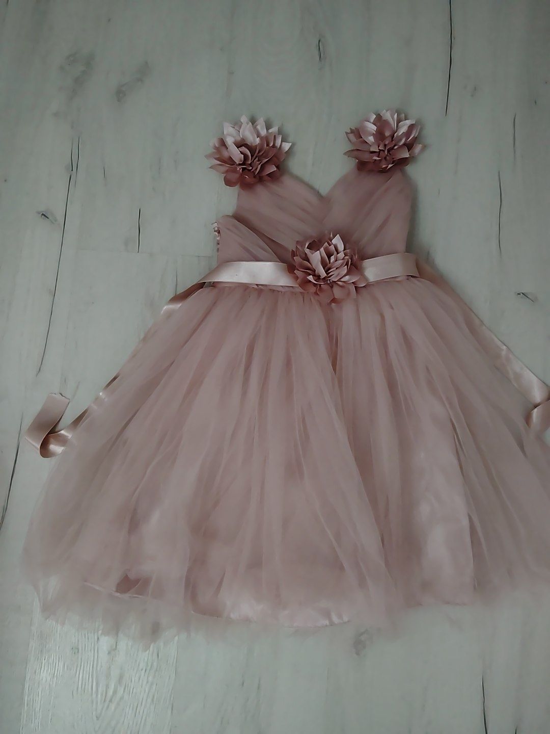 Rochie fetita petrecere