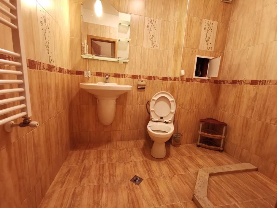 Дава се под наем Двустаен апартамент в София, Надежда 1 - 74 кв.м за 600 € - Снимка #10