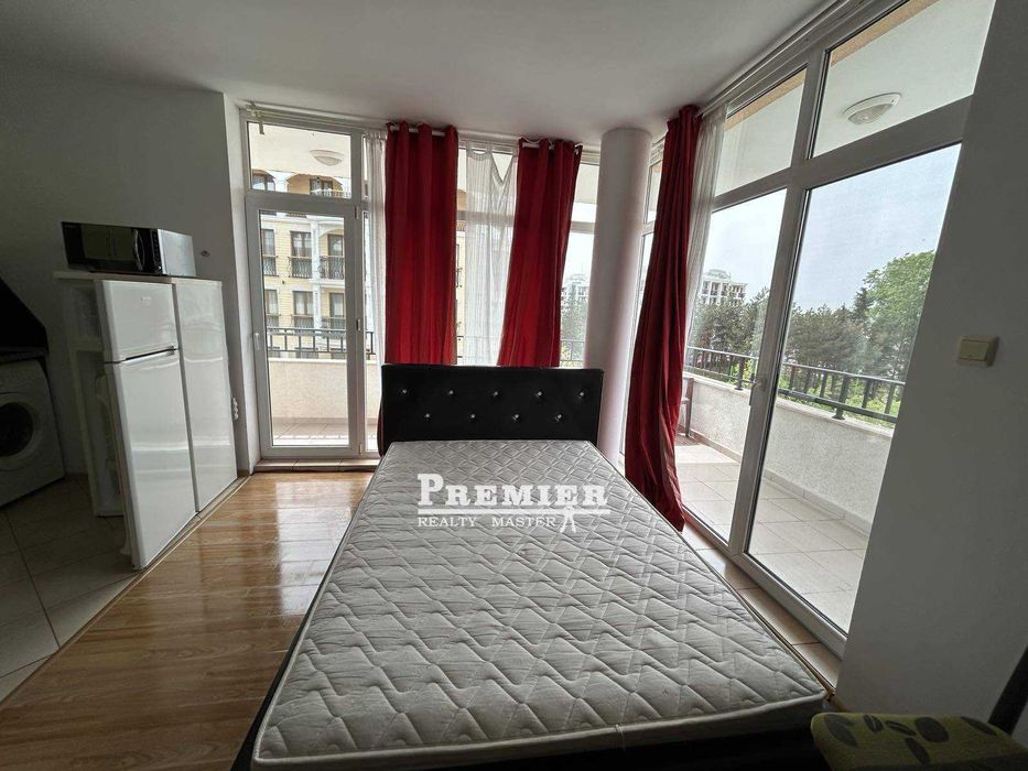 Продава се Едностаен апартамент в к.к. Слънчев бряг - 58 кв.м за 897 €/кв.м - Снимка #3