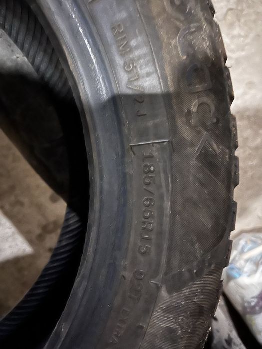 Продам БУ зимние покрышки
