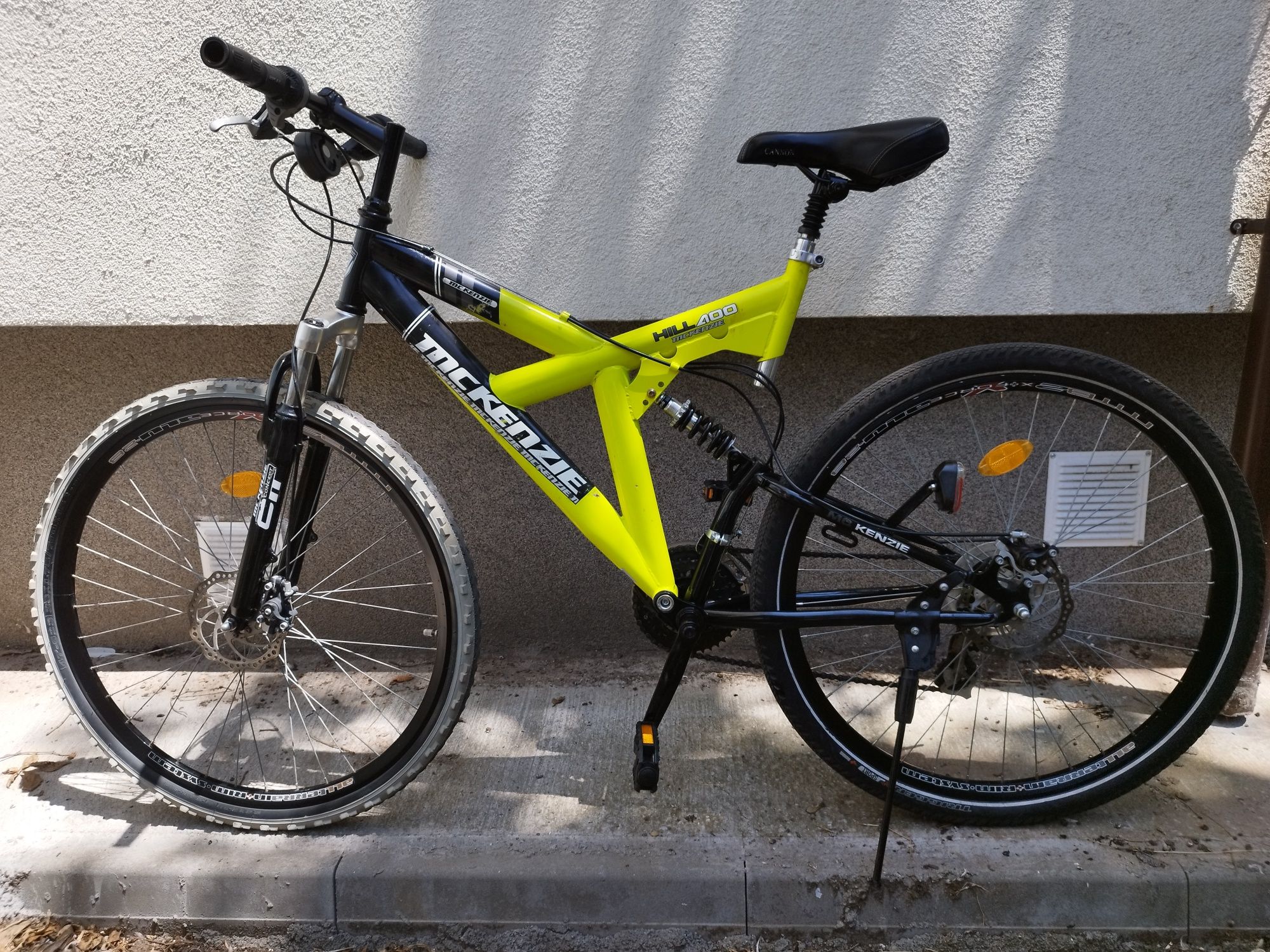 Bicicleta roti pe 28