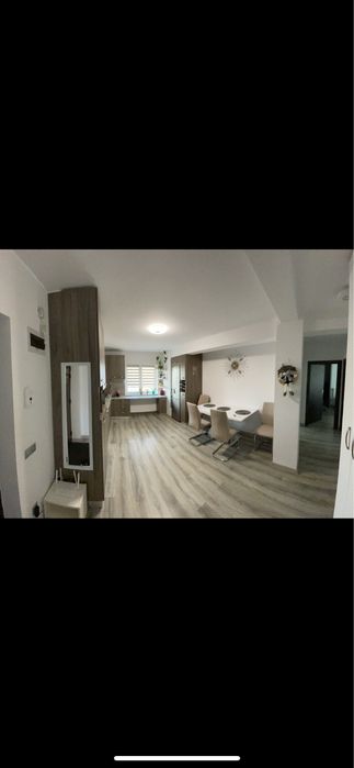 Vand apartament Omnia Residence