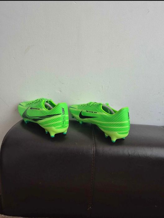 Nike Air Zoom 2025