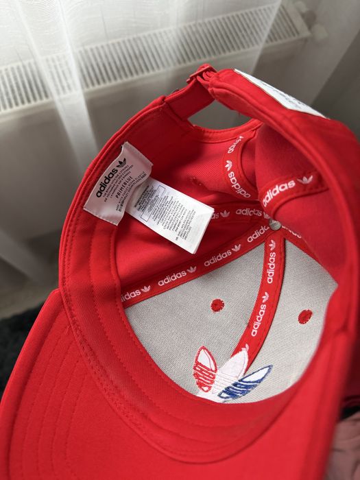 Sepci Adidas si New Era One size Ca Noi Pret : 49 lei