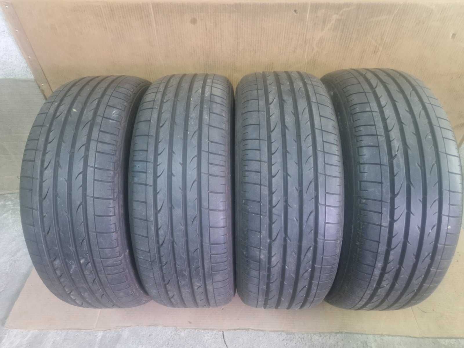 4 Bridgestone R19 235/55
летни гуми
DOT0720