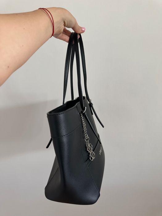 Чанти Liu Jo и Guess